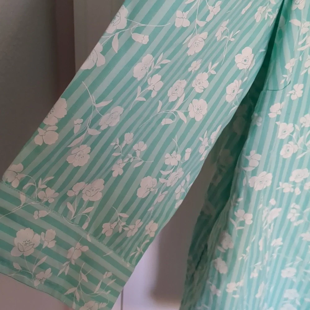 NWOT Blair Green & White Floral Button Down - 2X